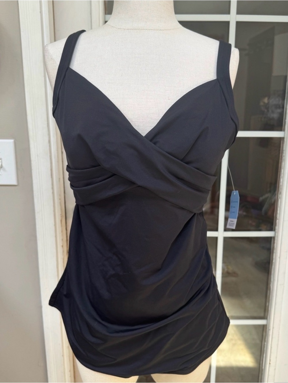 Lands’ End SlenderSuit Wrap Tankini Top Black Size 14L Long NWT